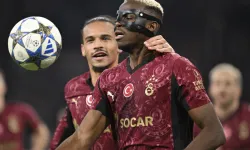 Osimhen'in gecesi! Victor Osimhen, Ajax karşısında hat-trick yaptı!