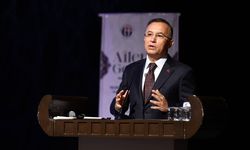 Gaziantep Üniversitesi'nde 'Ailenin Geleceği, Tehditler, Değerler ve Çözüm Arayışları' sempozyumu düzenlendi