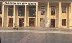 Gaziantep'te gar istasyonunda şüpheli çanta paniği!