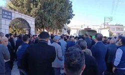 Makatına hava basıldığı için ölen çocuk defnedildi