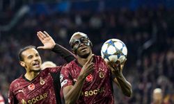 Victor Osimhen, UEFA Şampiyonlar Ligi’nde gol krallığına yükseldi