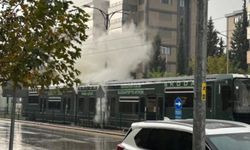 Gaziantep'te tramvaya yıldırım düştü! Yaralı var mı?