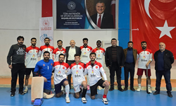 Volkan Group Hokey Takımı rakiplerine nefes aldırmıyor