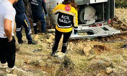 Gaziantep'te bir kaza daha! Tarım işçilerini taşıyan minibüs devrildi...