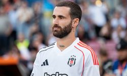 Beşiktaş, Trabzonspor maçı kamp kadrosunu açıkladı! Rafa Silva kararı...