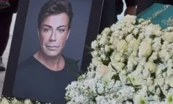 Fatih Ürek son yolculuğuna uğurlandı: Cenazesi sevenleriyle doldu taştı