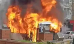 Yürekler ağza geldi! Gaziantep'te Seyir halindeyken alev alan halk otobüsü küle döndü