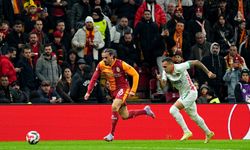 Lider Galatasaray, Alanyaspor'u 3 golle geçti!