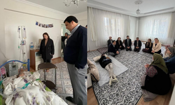 Başkan Yılmaz'dan çocuklara moral ziyareti