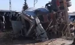 Gaziantep'te devrilen beton mikserinin sürücüsü hayatını kaybetti