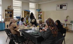 Gaziantep'te kadınlar hem öğreniyor hem aile bütçesine katkı sağlıyor