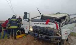 Nizip Belediyesi'ne ait araç kaza yaptı: 1 yaralı