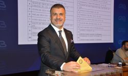 Kadooğlu’na güvenoyu! Celal Kadooğlu, oybirliği ile yeniden başkan seçildi