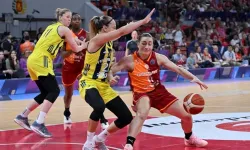 Galatasaray'ı yendiler! Fenerbahçe, 3. kez EuroLeague şampiyonu oldu