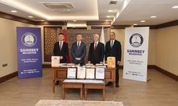 Şahinbey Belediyesi’nden öğrencilere kaynak kitap desteği