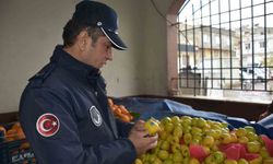 (VİDEO HABER) Gaziantep'te pazarcının hilesi pes dedirtti!