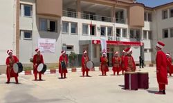 Gaziantep'te özel bireylerden oluşan mehteran takımından özel performans
