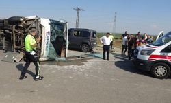 Kilis'te OSB işçilerini taşıyan midibüs devrildi: 8 yaralı