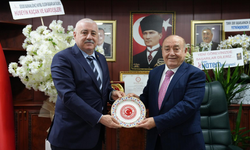 TBMM İdare Amiri Sermet Atay'dan GESOB Başkanı Akdoğan'a hayırlı olsun ziyareti