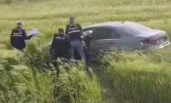 Gaziantep'te çarpışan otomobiller tarlaya uçtu: Yaralılar var...