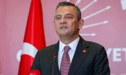Özgür Özel CHP Genel Merkezi'nden ayrıldı