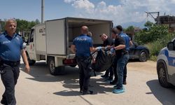 Korkunç cinayet... Eşini çocuğunun yanında defalarca bıçaklayarak öldürdü