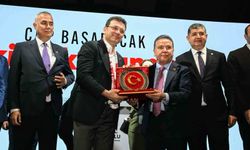 Muhittin Böcek: 'Ekrem İmamoğlu benden 15 milyon Euro istedi, 5 milyonu havala sistemiyle gönderdim'