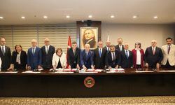 YÖK Başkanı Prof. Dr. Erol Özvar’ın katılımıyla, “İşletmede Mesleki Eğitim (İME) Protokolü” GSO’da imzalandı