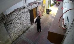Silahla vurdukları adamı darbederek öldürdüler: Cinayet anı kamerada
