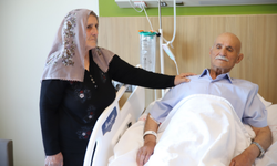 Gaziantep'te 10 saatlik ameliyatla karaciğerden 13 santimetrelik tümör çıkarıldı