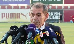 Dursun Özbek: 'Galatasaray'ın 121 yıllık geçmişine yakışan bir takımı kuracağız'