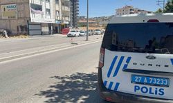 Gaziantep'te koca dehşeti! Boşanma aşamasındaki eşini silahla vurdu...