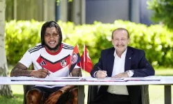 Gaziantep FK yeni golcüsünü açıkladı! Trivante Stewart Gaziantep FK'da...