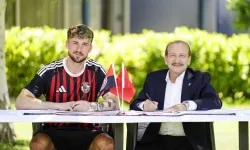 Gaziantep FK, yeni kalecisine imzayı attırdı