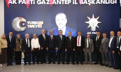 AK Parti Gaziantep, ailesini genişletiyor! AK Parti’ye 25 kişilik katılım