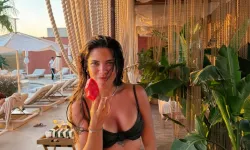 Biran Damla Yılmaz’dan bikinili tatil pozları!