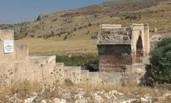 Gaziantep'te bin 800 yıllık 'Septimus Severus' köprüsü tarihe meydan okuyor