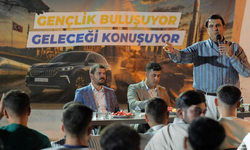 Başkan Yılmaz, Kızıkkarasakal'da gençlerle buluştu