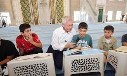 Şahinbey Millet Camii'nde çocuklar hem eğleniyor hem de Kur'an-ı Kerim öğreniyor
