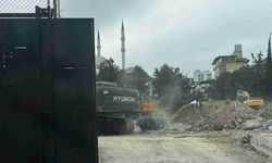 Gaziantep'te köklü okul yıkıldı! Binlerce mezun vermişti...