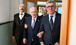MHP Lideri Devlet Bahçeli, Sarallar ve Şahinler aileleriyle buluştu