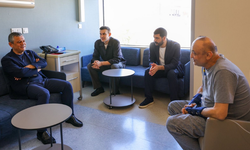 Melih Meriç’in tedavisi sürüyor! Özgür Özel hastanede ziyaret etti
