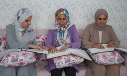 Gaziantep'te görme engelli 3 kardeş azimle üniversiteyi kazandı