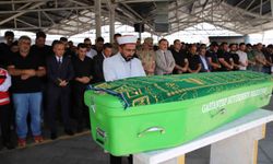 Batan gemide hayatını kaybeden Nihat Balyemez Gaziantep'te son yolculuğuna uğurlandı