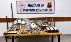 Gaziantep'te define bulmak için ormanlık alanda kazı yapan 4 şahıs yakalandı