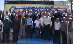 Şahinbey'den çiftçilere 2 bin ton gübre desteği