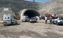 Gaziantep'te tünelde çalışan işçiler demir ile iskele arasına sıkıştı: 1 ölü, 5 yaralı
