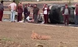 Gaziantep'te kontrolden çıkan araç karşı şeride geçti: 4 yaralı