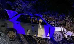 Gaziantep'te tarım işçilerini taşıyan minibüs otomobille çarpıştı: 1 ölü, 7 yaralı