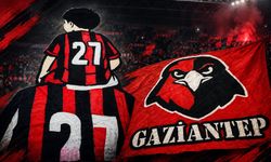 Gaziantep FK taraftarından Çorum FK maçına özel pankart şovu!